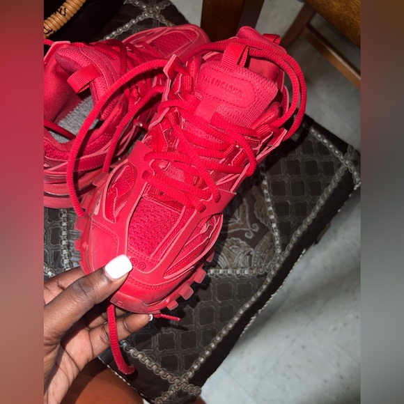 wore 5 times , my feet grew , they are too small - Picture 6 of 7